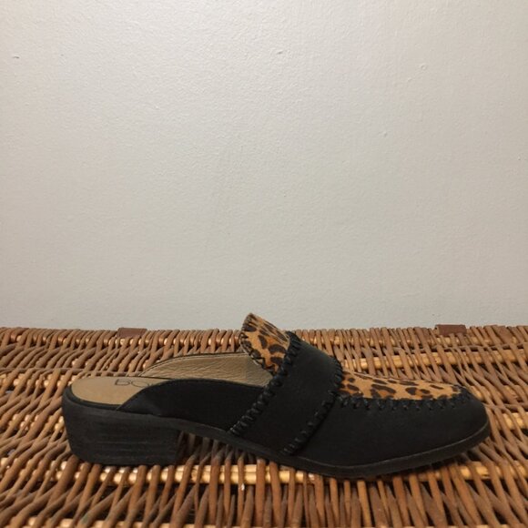 Boutique by Corky’s Canterbury Leopard Print Slip On Loafer Clogs Size 6 | Mules - Picture 2 of 9